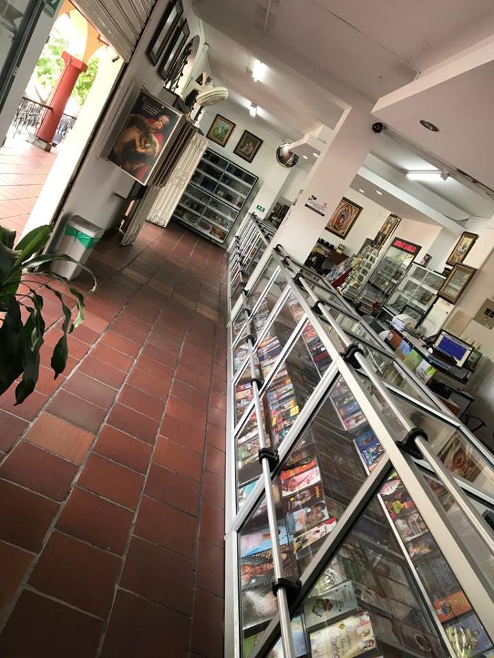 54358230 2372858396100211 2615436621415186432 N