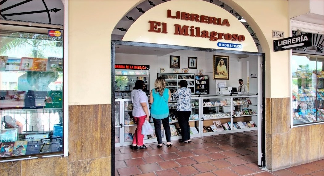 LIBRERIA-1